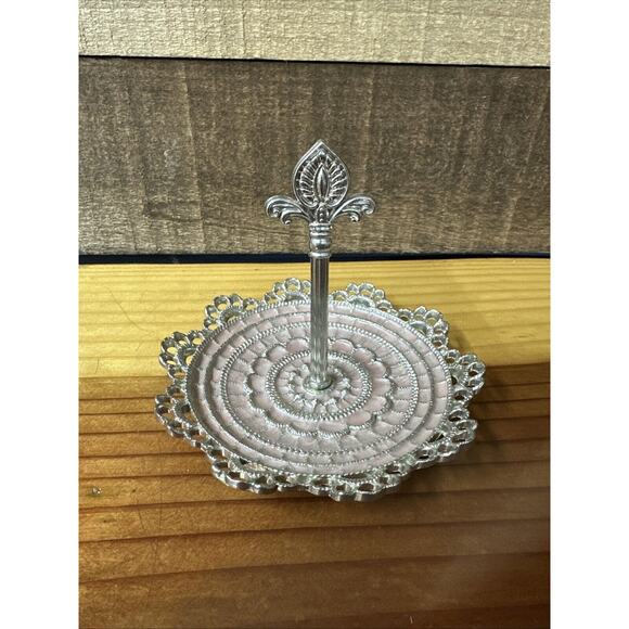 Cynthia Rowley Silver And Light Pink Jewelry Holder - Picture 1 of 8